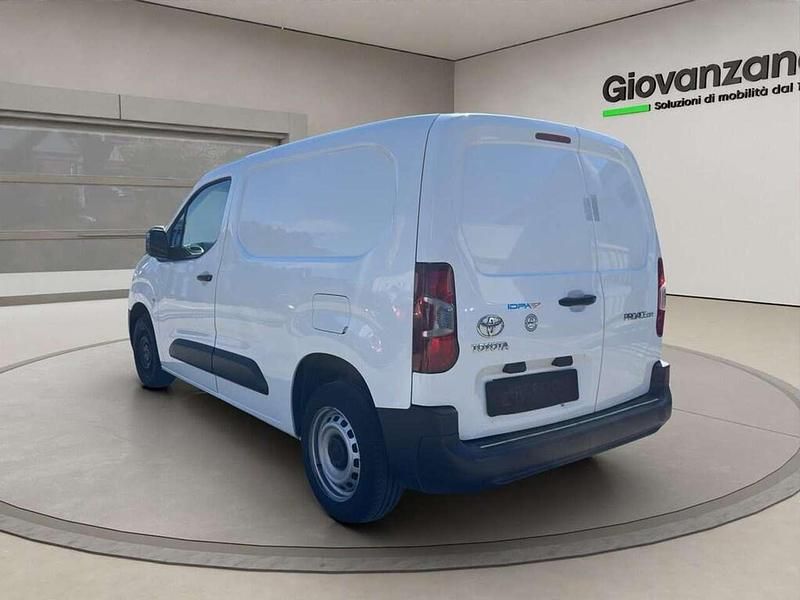 Begagnad Toyota Proace City City 102 HK (75 kW) 2021 Vit Minibuss
