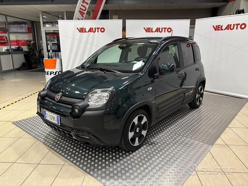 Verde Usata 2025 Fiat Panda S Due volumi | 14.950 € (Molto cara) - Immagine 1/4