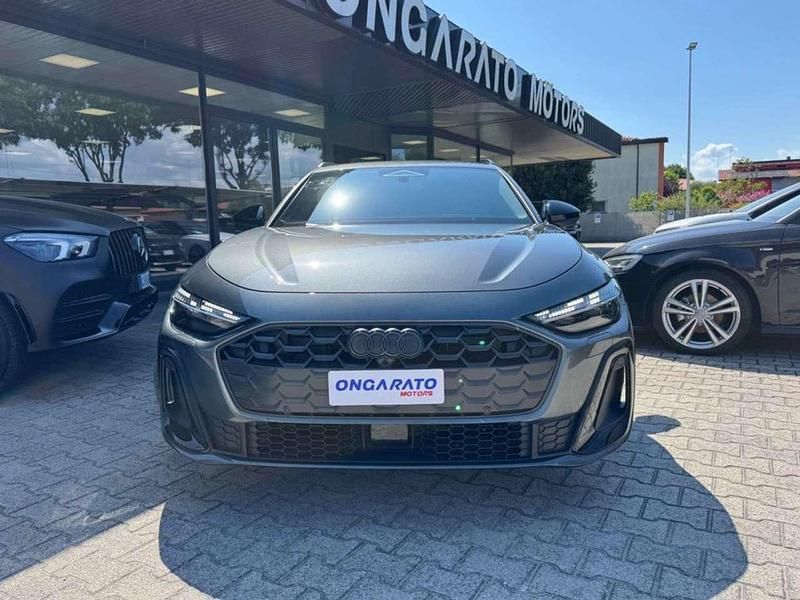 Nuova Audi A5 S-Line 204 CV (150 kW) 2025 Grigio Coupé