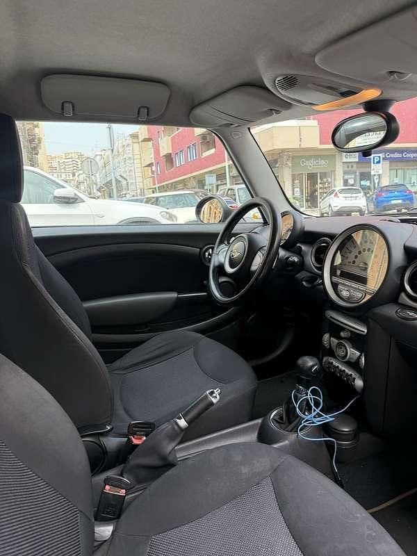 Usata Mini Cooper D Pepper 109 CV (80 kW) 2008 Blu Utilitaria