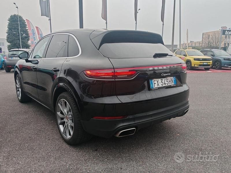 Usata Porsche Cayenne 340 CV (250 kW) 2019 Nero SUV