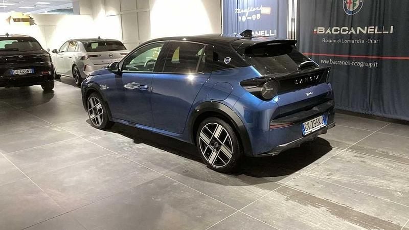 Usata Lancia Ypsilon 61 kW (84 CV) 2024 Blu Utilitaria