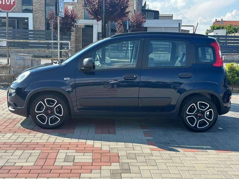 Usata Fiat Panda Sport 69 CV (50 kW) 2021 Blu/azzurro Berlina