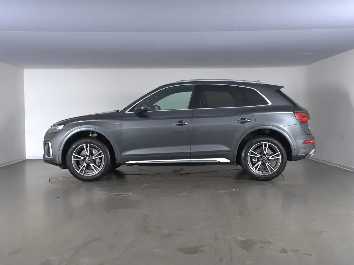 Usata Audi Q5 S-Line 2024 Grigio daytona perlato SUV