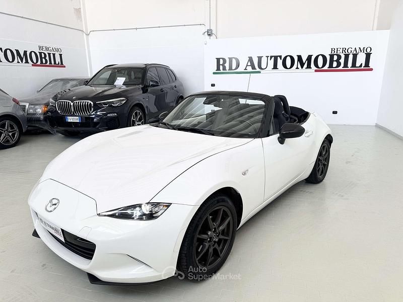 Usata Mazda MX5 Exceed 131 CV (96 kW) 2016 Bianco pastello lucido Cabrio