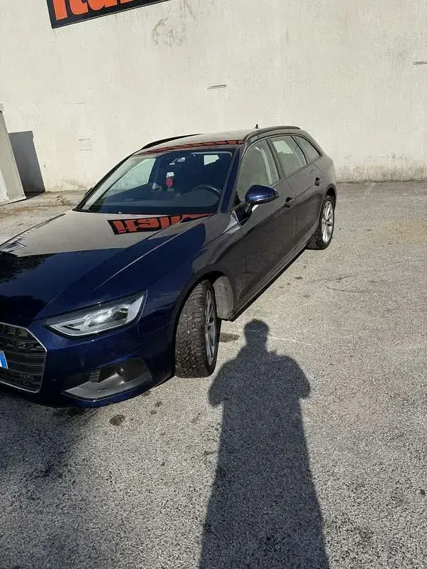 Käytetty Audi A4 Business 204 HP (150 kW) 2021 Farmari
