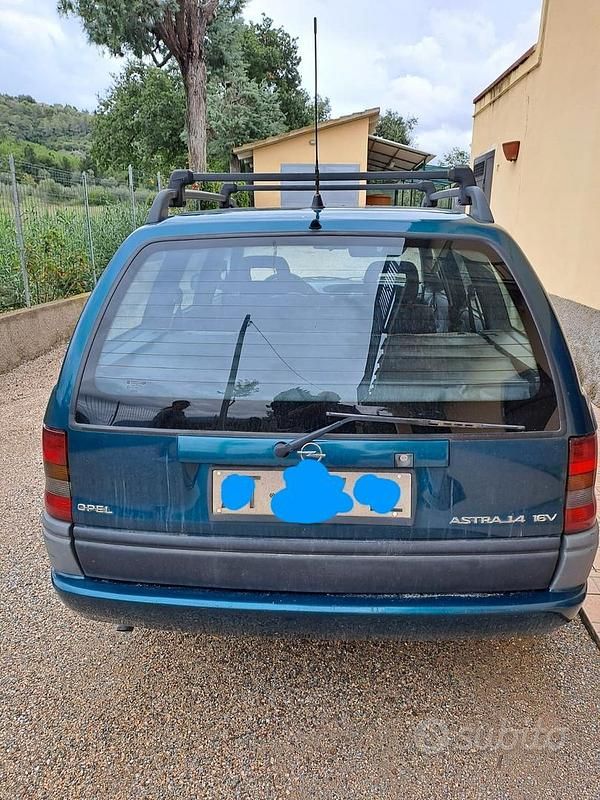 Usata Opel Astra 1997 Verde Berlina