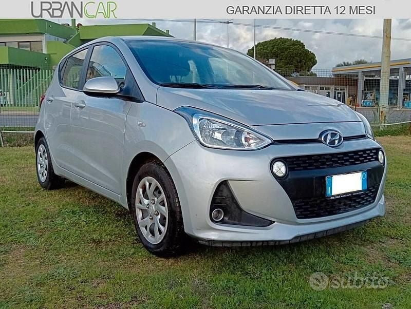 Usata Hyundai i10 69 CV (50 kW) 2017 Grigio Utilitaria
