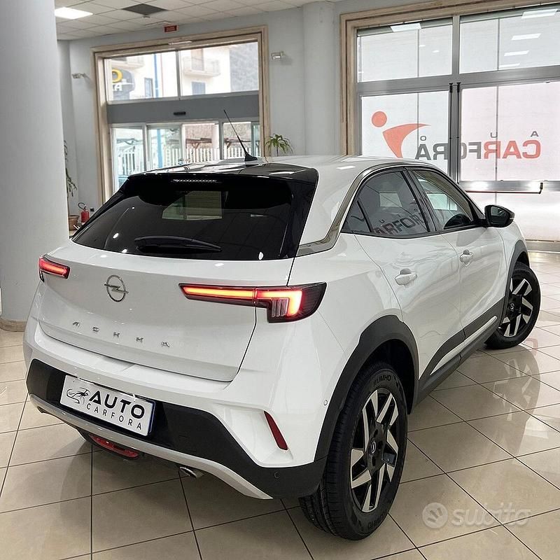 Usata Opel Mokka Elegance 110 CV (80 kW) 2022 Bianco SUV