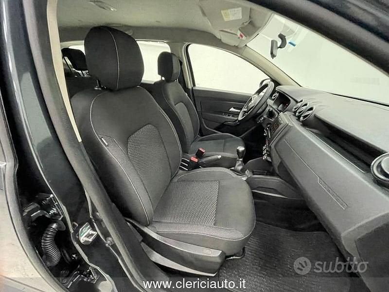 Usata Dacia Duster Comfort 131 CV (96 kW) 2020 Grigio SUV