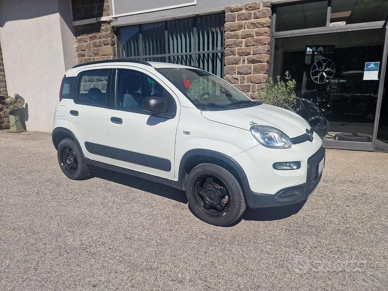 Bianco Usata 2019 Fiat Panda 4x4 S Due volumi | 12.500 € (Buon prezzo) - Immagine 1/4