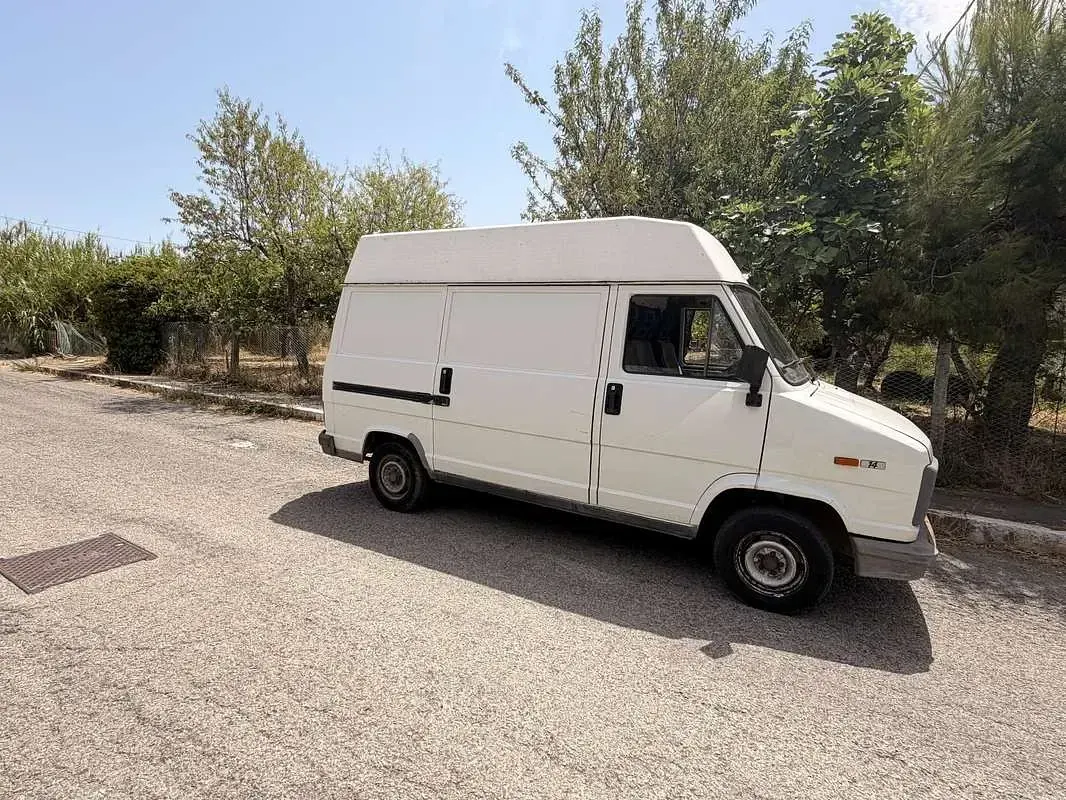Usata Fiat Ducato 94 CV (69 kW) 1990 Furgone