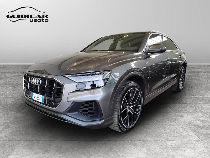 Grigio Usata 2019 Audi Q8 Sport SUV | 47.800 € (Super prezzo) - Immagine 1/4