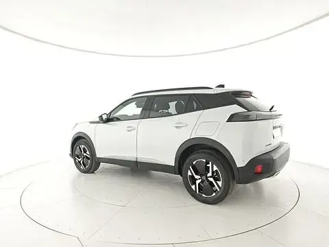 Usata Peugeot 2008 Allure 145 CV (106 kW) 2025 Bianco SUV