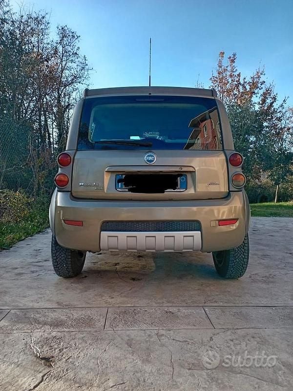 Usata Fiat Panda 4x4 Cross 95 CV (69 kW) 2007 Utilitaria