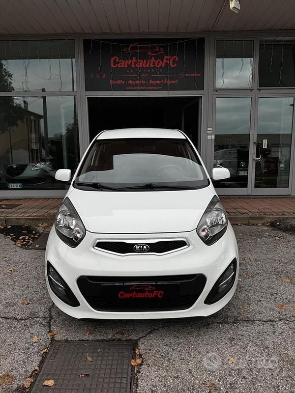 Usata Kia Picanto City 69 CV (50 kW) 2014 Bianco Utilitaria