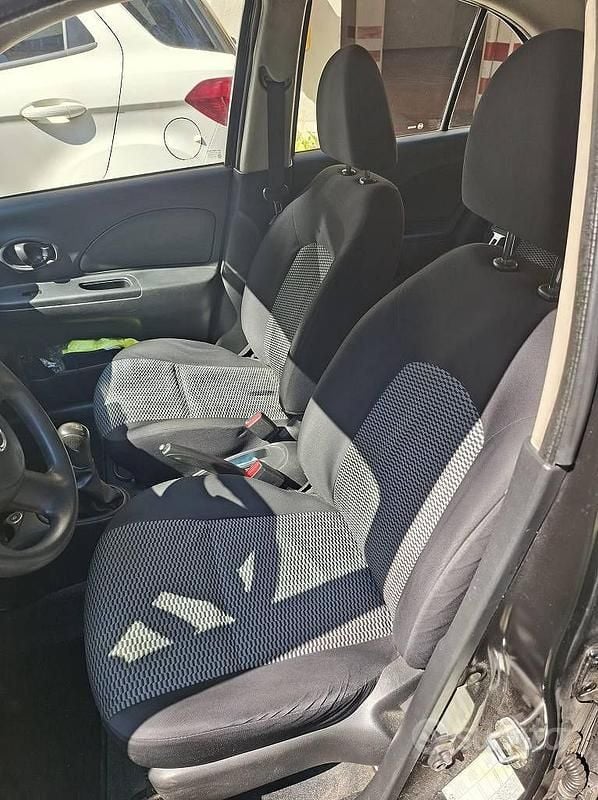 Usata Nissan Micra Visia 80 CV (58 kW) 2015 Nero Utilitaria