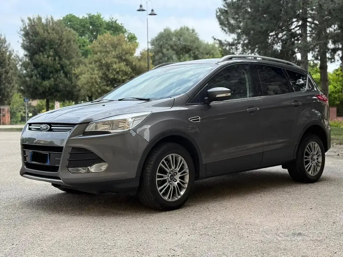 Occasion Ford Kuga Titanium 163 ch (119 kW) 2014 Gris SUV
