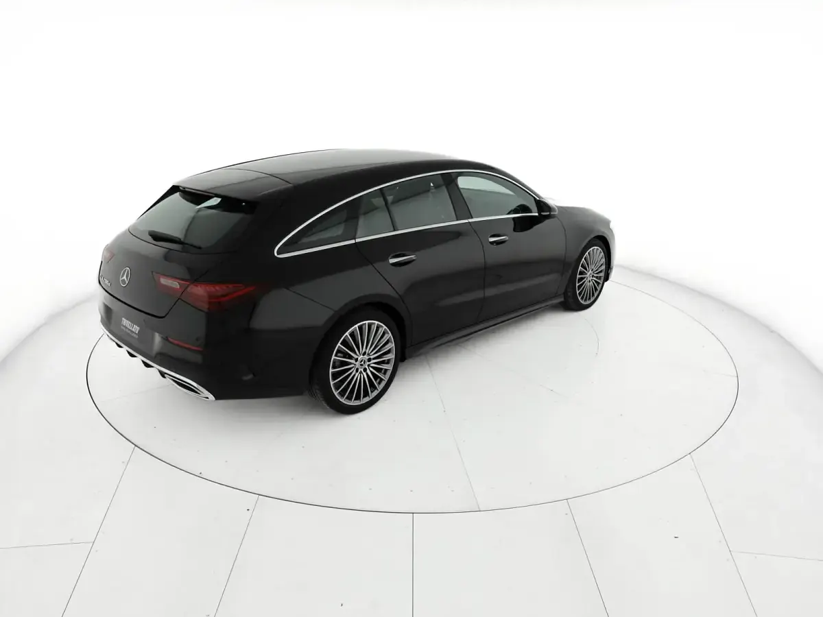 Usata Mercedes CLA200 Advanced Plus 150 CV (110 kW) 2025 Nero cosmo metallizzato Station wagon