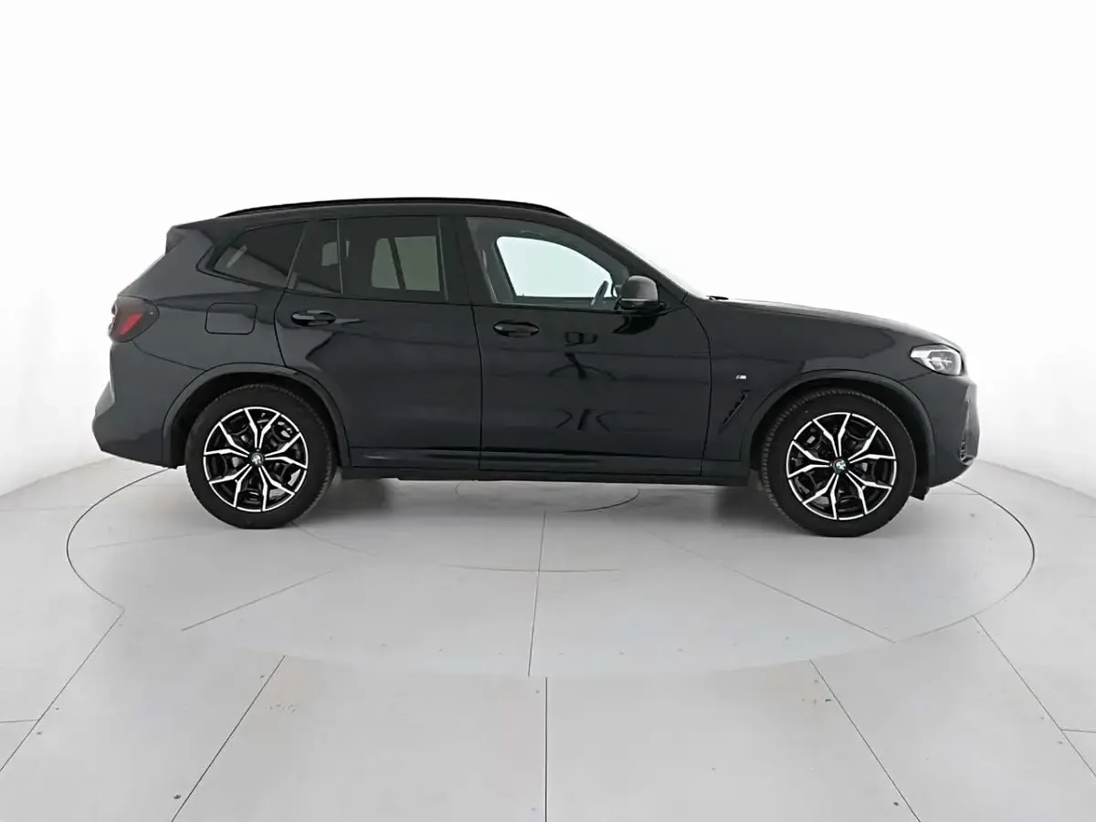 Usata BMW X3 M Sport 190 CV (139 kW) 2024 Black sapphire SUV