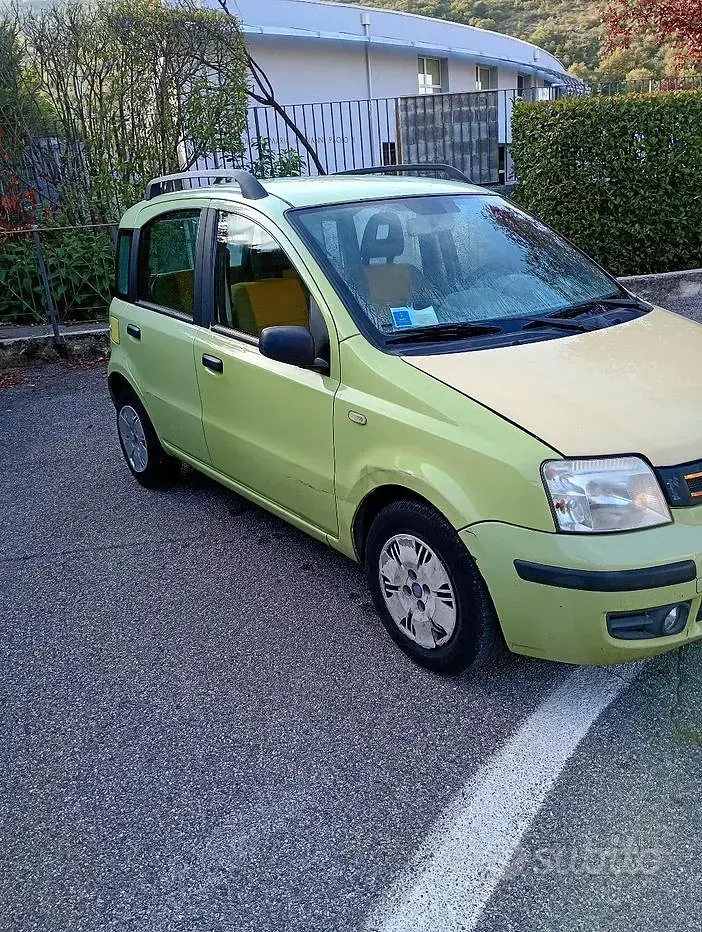 Usata Fiat Panda 60 CV (44 kW) 2003 Giallo Utilitaria