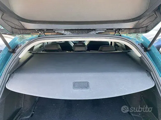 Usata Peugeot 308 Allure 131 CV (96 kW) 2022 Verde Station wagon