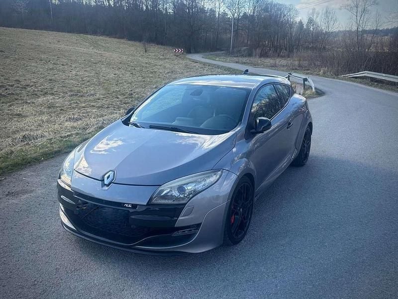 Usata Renault Mégane Coupé R.S. 300 CV (220 kW) 2010 Argento Coupé