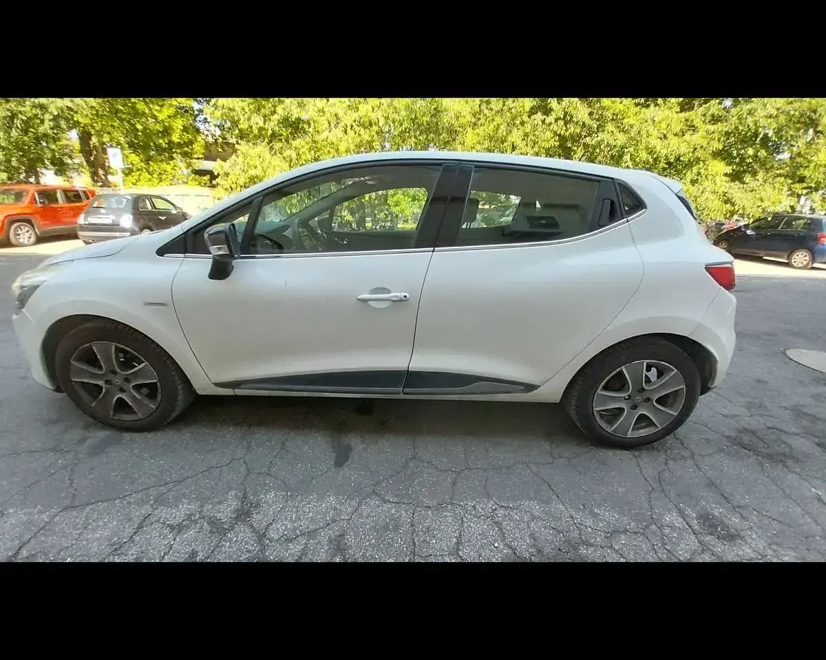 Usata Renault Clio IV 90 CV (66 kW) 2014 Bianco Berlina