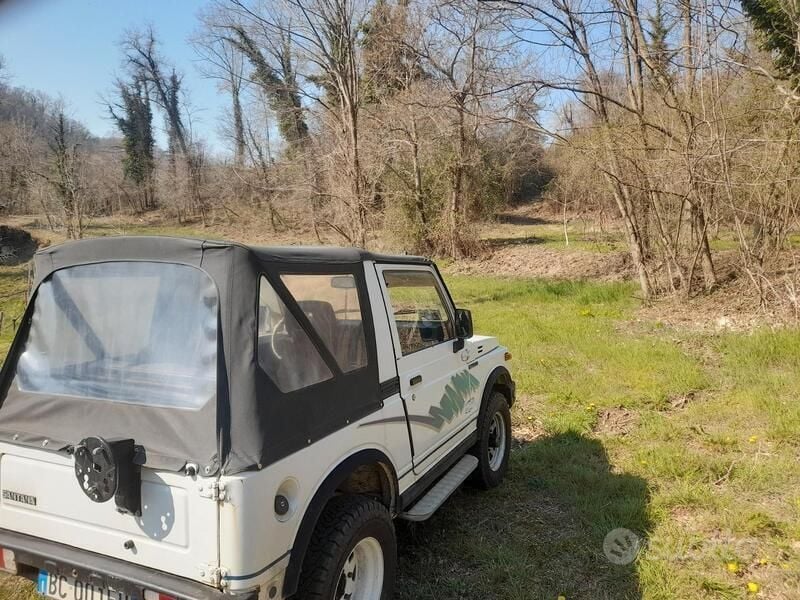 Usata Suzuki Samurai 410 CV (301 kW) 1983 Bianco SUV