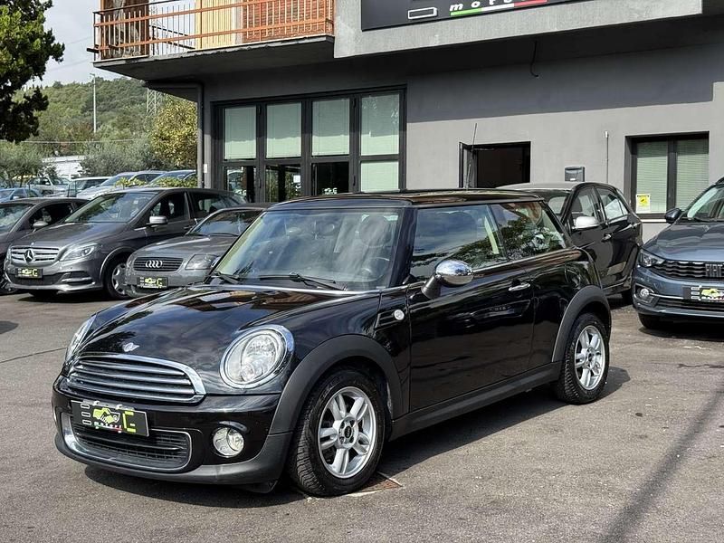 Nero Usata 2011 Mini ONE Utilitaria | 5200 € (Buon prezzo) - Immagine 1/4