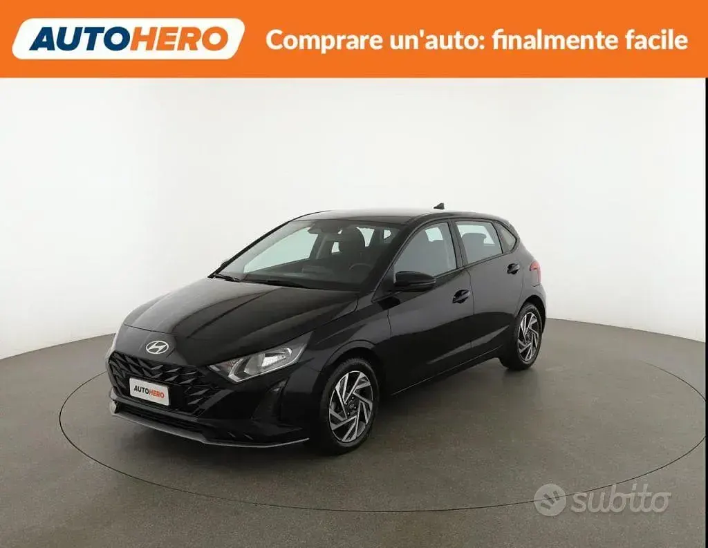 Usata Hyundai i20 101 CV (74 kW) 2024 Nero Utilitaria