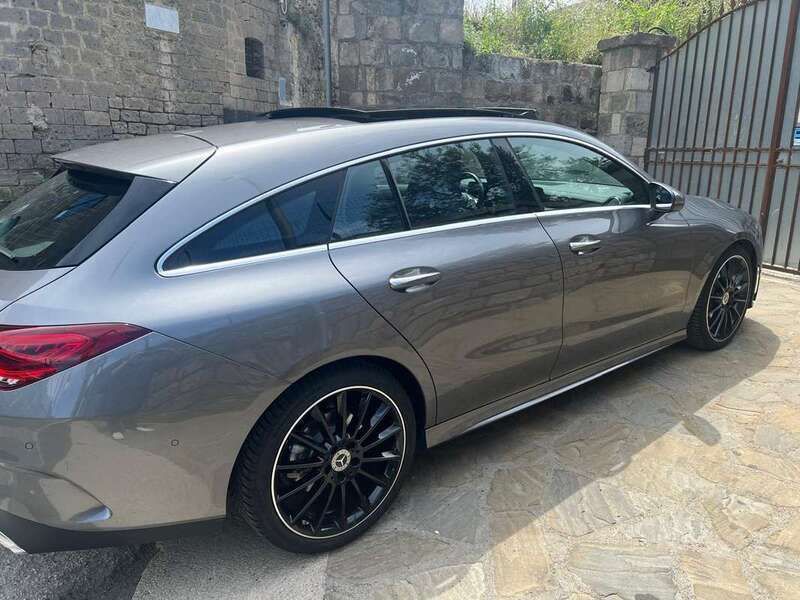 Grigio Usata 2022 Mercedes CLA200 Shooting Brake Premium Station wagon | 31.500 € (Buon prezzo) - Immagine 1/4