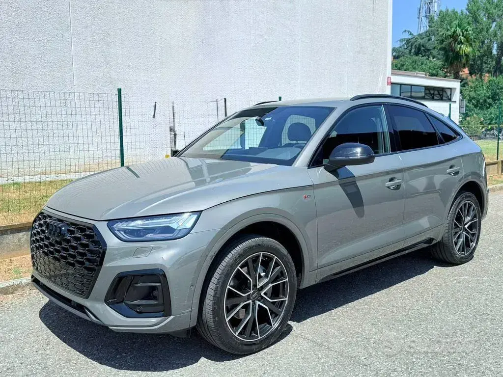 Usata Audi Q5 S-Line 204 CV (150 kW) 2025 Grigio SUV