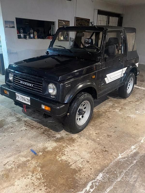 Usata Suzuki Samurai 1990 Nero SUV