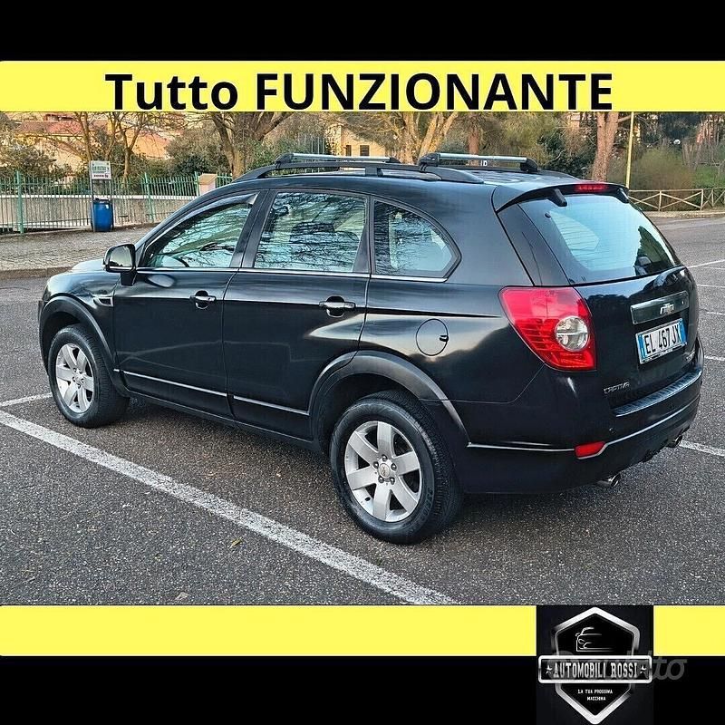 Usata Chevrolet Captiva LT 163 CV (119 kW) 2012 Nero SUV