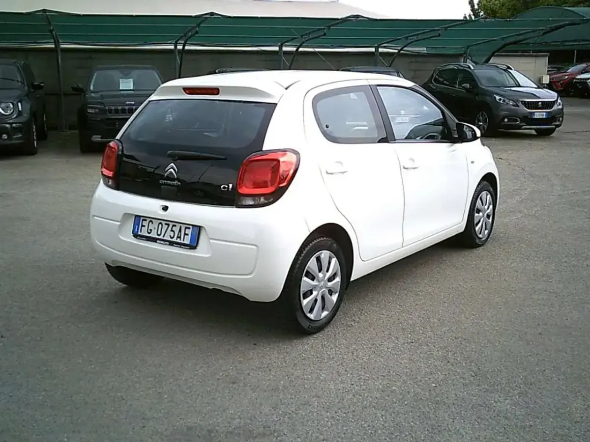 Usata Citroën C1 Feel 69 CV (50 kW) 2016 Bianco Utilitaria