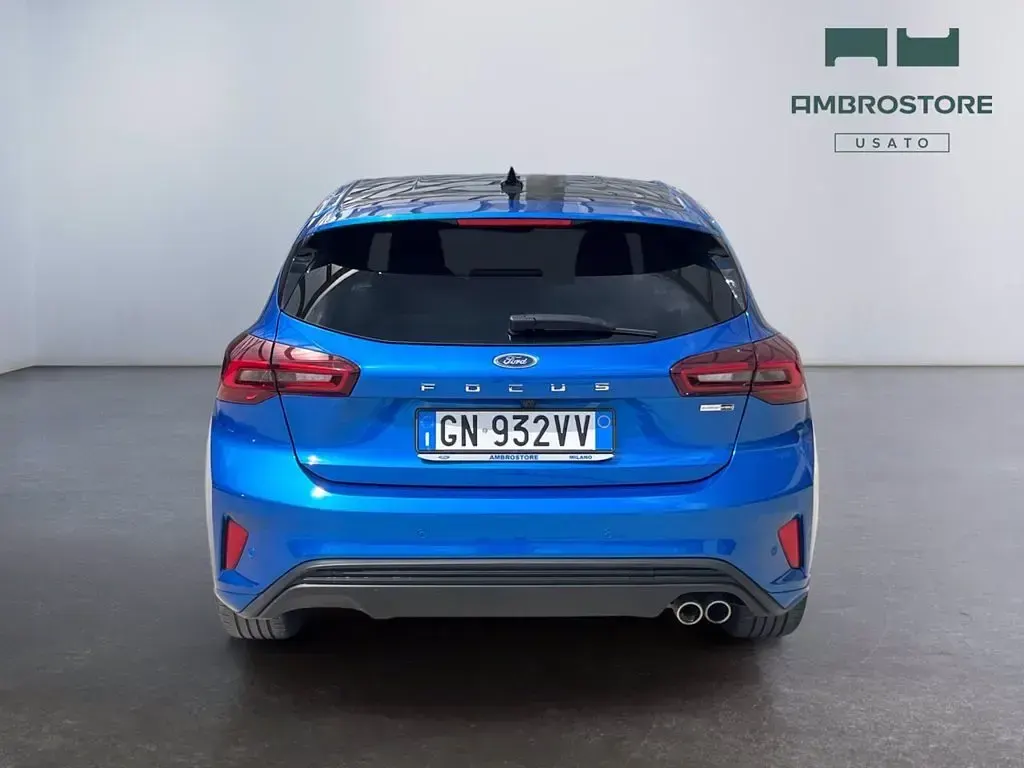 Usata Ford Focus ST-Line X 125 CV (91 kW) 2023 Desert island blue (metallizzato) Berlina