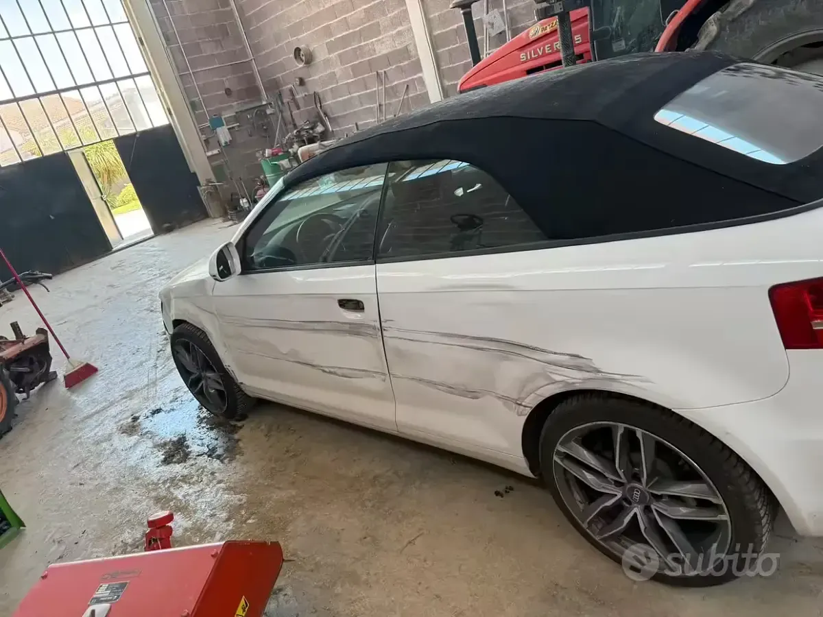 Usata Audi A3 Cabriolet 200 CV (147 kW) 2008 Bianco Cabrio