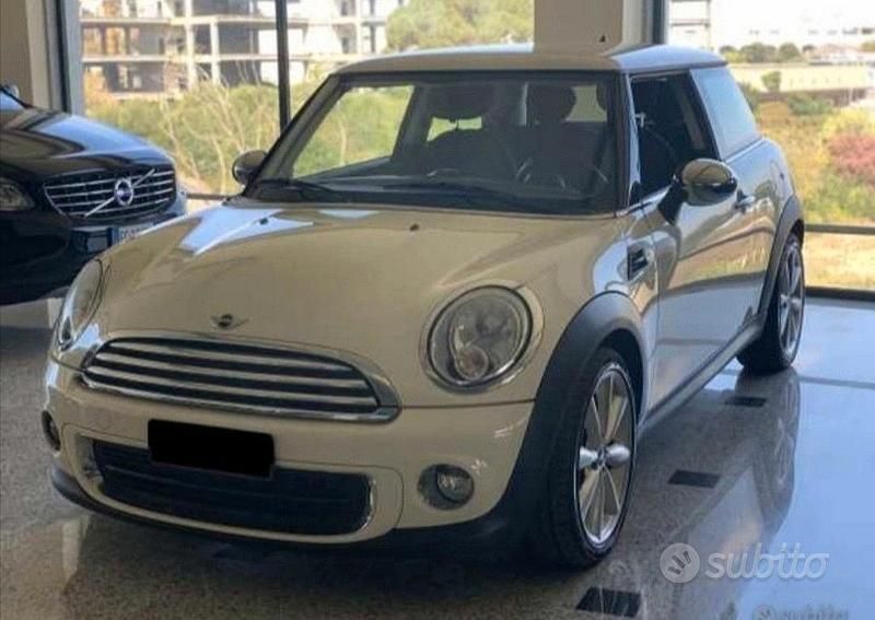 Usata Mini ONE 98 CV (72 kW) 2011 Bianco Utilitaria