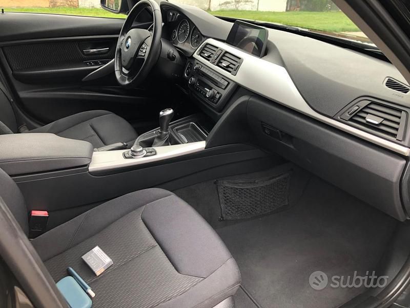 Usata BMW 318 143 CV (105 kW) 2014 Nero Station wagon
