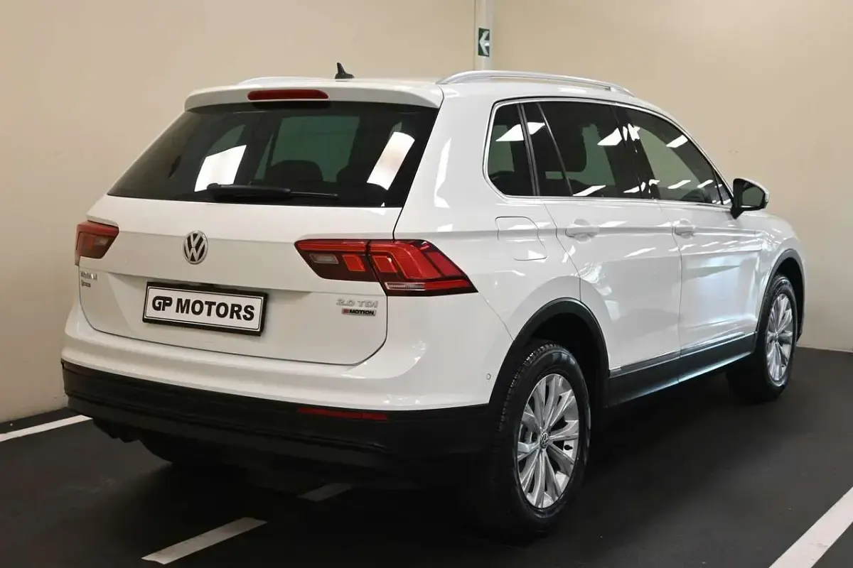 Usata VW Tiguan Business 150 CV (110 kW) 2017 Bianco SUV