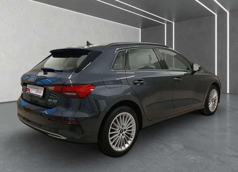 Usata Audi A3 Ambiente 116 CV (85 kW) 2024 Grigio Berlina