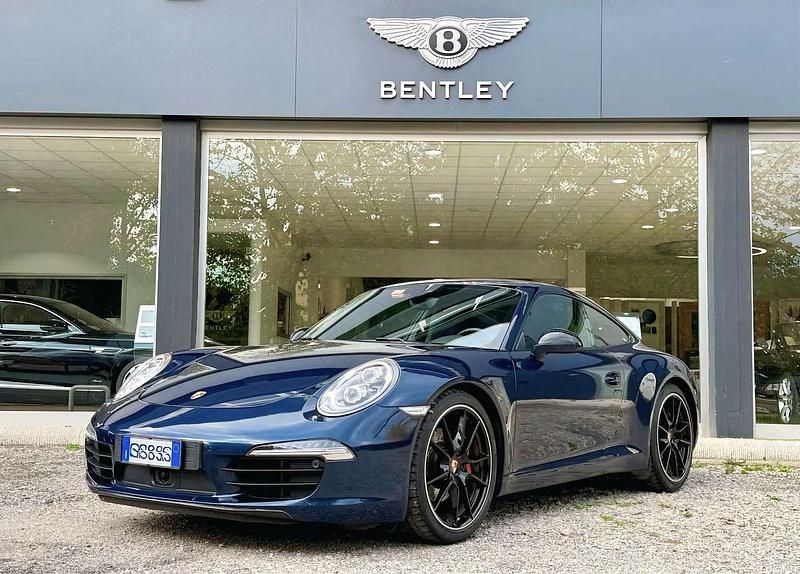 Blu/azzurro Usata 2015 Porsche 911 Carrera Coupé | 85.000 € (Molto cara) - Immagine 1/4