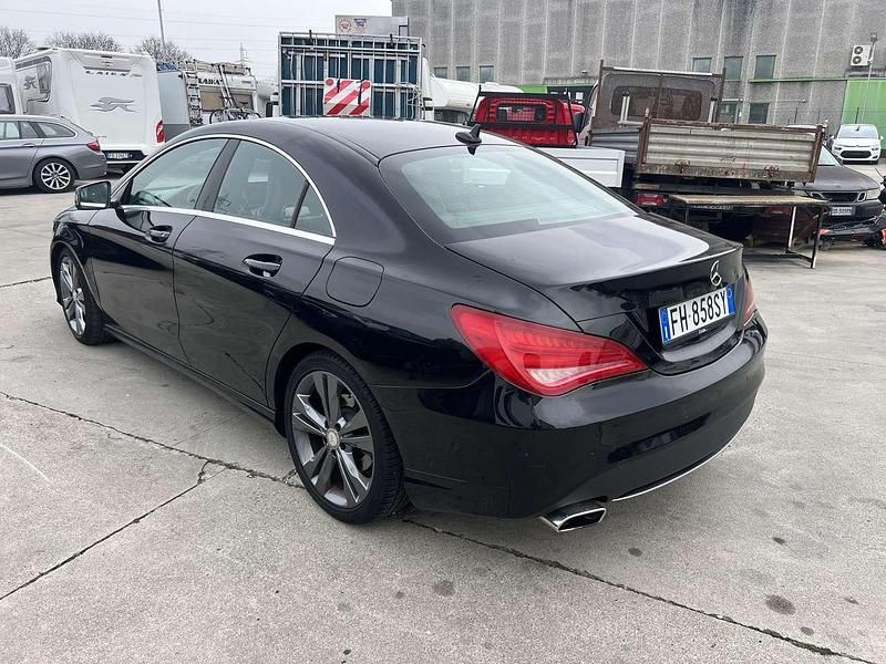 Usata Mercedes CLA200 Business 136 CV (100 kW) 2015 Other Berlina