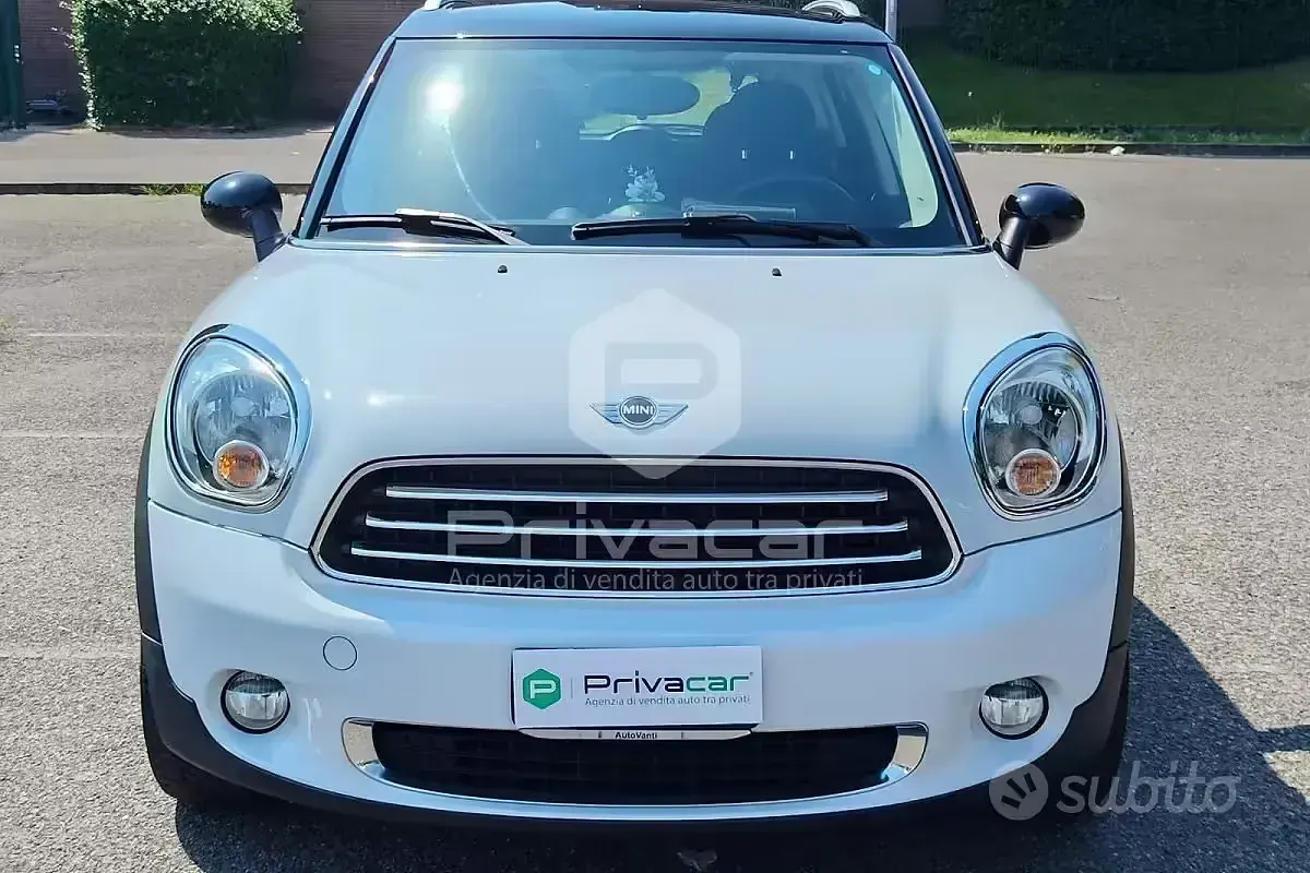 Usata Mini One Countryman 98 CV (72 kW) 2013 Bianco SUV