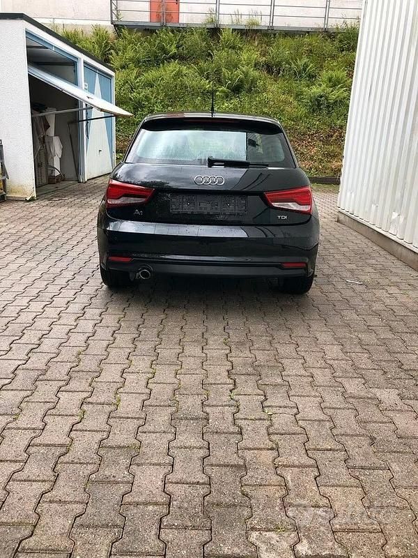 Usata Audi A1 Sport 89 CV (65 kW) 2018 Nero Berlina