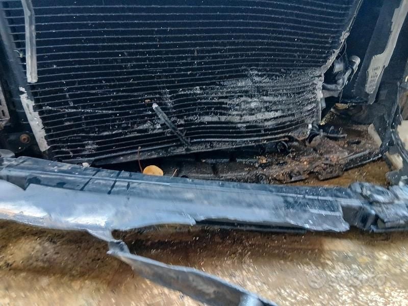 Usata Audi A2 75 CV (55 kW) 2003 Grigio Utilitaria