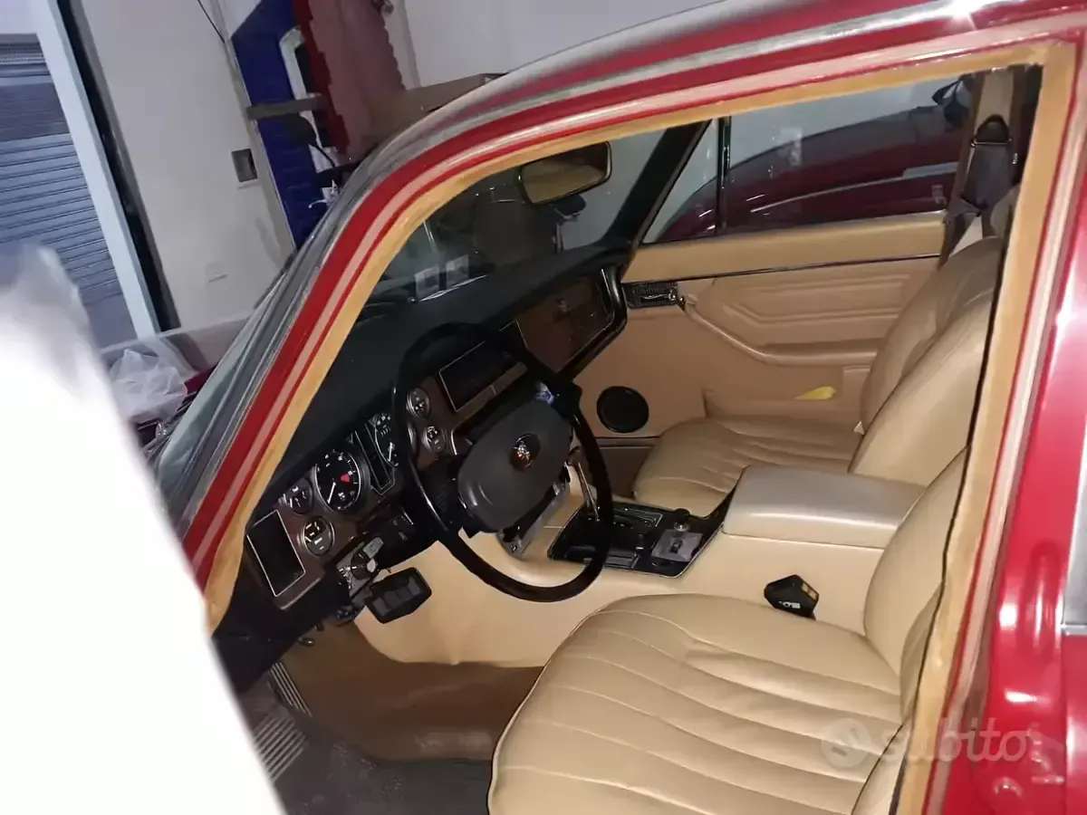 Usata Jaguar XJ6 1970 Rosso Berlina