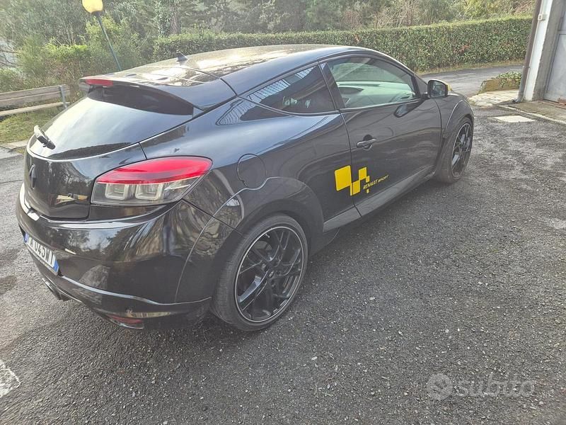 Usata Renault Mégane Coupé R.S. 270 CV (198 kW) 2010 Nero Coupé