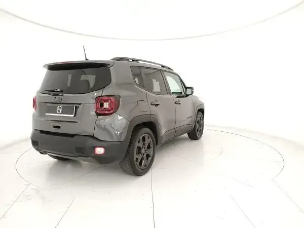 Usata Jeep Renegade 80th Anniversary 131 CV (96 kW) 2021 Grigio SUV